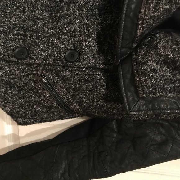 BCBGMaxAzria Women's Tweed Jacket - Picture 5 of 7